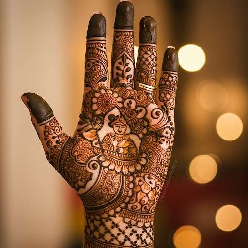 Traditional Bengali mehndi design