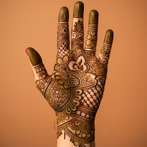 Traditional mehndi design for festive season