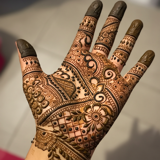  Mehndi a symbol of femininity and grace