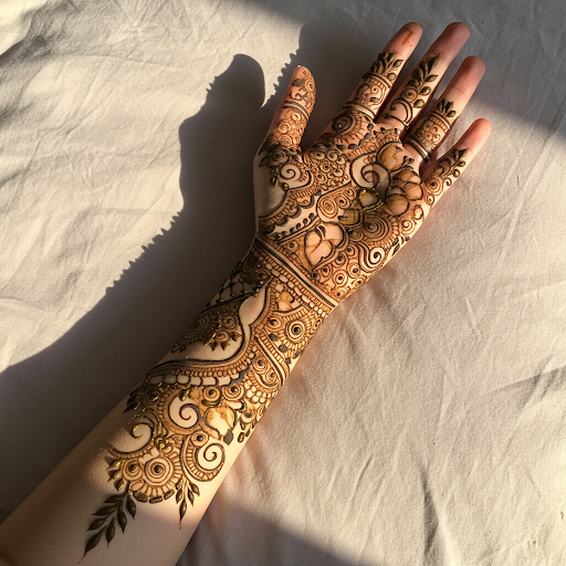 A design that celebrates the artistry of henna